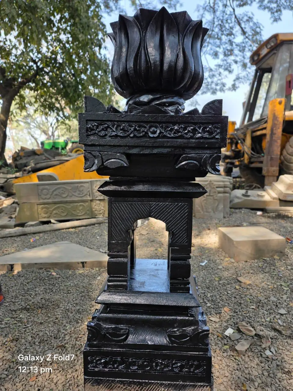 black stone Tulsi pot design