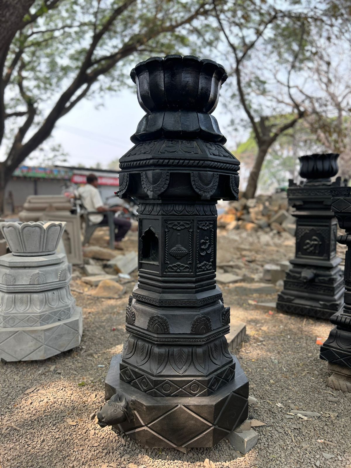 Stambh Vrindavan detail